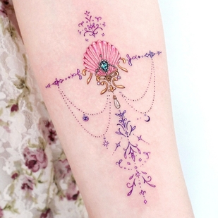 Femenino Color Joyería tatuaje en Hombro #55601 | Tattoo Artist Solar