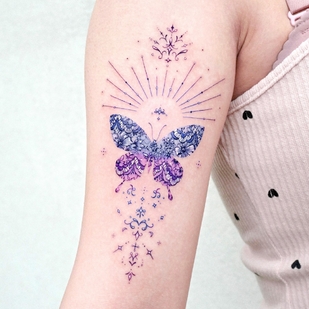 Femenino Color Joyería tatuaje en Hombro #55605 | Tattoo Artist Solar