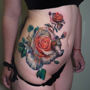 Femenino Color Realismo tatuaje en Lado #55784 | Tattoo Artist Nik Lucas