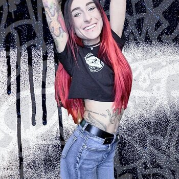 Modelo de tatuajes Maria Blade