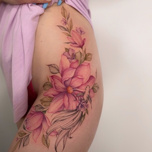 Femenino Color Botánico tatuaje en Muslo #56937 | Tattoo Artist Olga Kotova