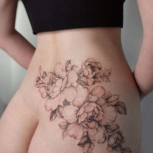 Femenino Negro Botánico tatuaje en Muslo #57699 | Tattoo Artist Yarina Tereshchenko