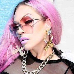 🔥 Fotos sensuales, portafolio de modelo  #12692 Modelo de tatuajes Roxy Lee Heart