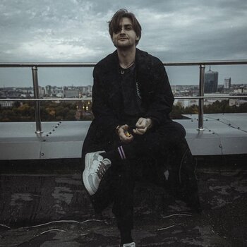 Artista del tatuaje Andron Sten