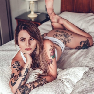 🔥 Fotos sensuales, portafolio de modelo  #24757 Modelo de tatuajes Natasha Hein