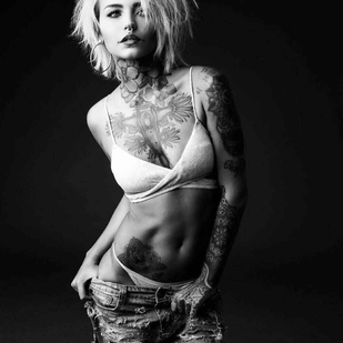 🔥 Fotos sensuales, portafolio de modelo  #3070 Modelo de tatuajes Felisja Piana