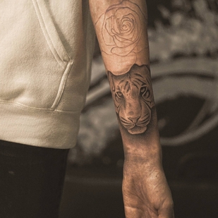 tatuaje #33238 | Tattoo Artist Maxim Ogarev