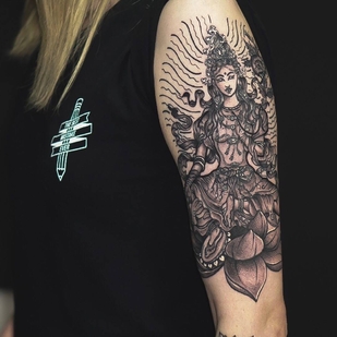 tatuaje #33207 | Tattoo Artist Maxim Ogarev