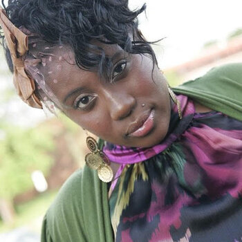 Modelo de tatuajes Faith Inyang