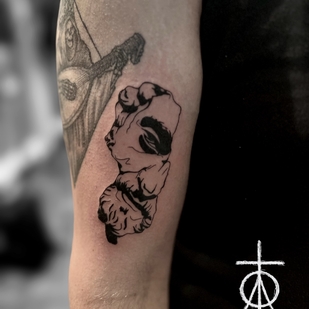 Blackwork tatuaje #75338 | Tattoo Artist Claudia Fedorovici