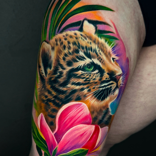 Femenino Color Realismo tatuaje en Muslo #79767 | Tattoo Artist Albina Kruchinina / blondie_tattoo