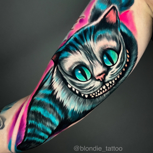 Femenino Color Realismo tatuaje en Muslo #79773 | Tattoo Artist Albina Kruchinina / blondie_tattoo