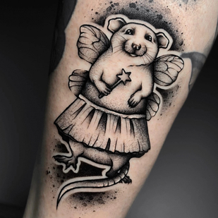 Femenino Negro Estilo del Autor tatuaje en Espinilla #82326 | Tattoo Artist Polina s Tatuina