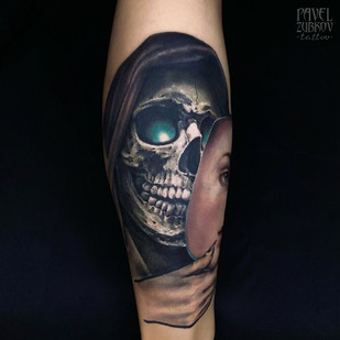 Femenino Color Horror tatuaje en Espinilla #82993 | Tattoo Artist Pavel Zubkov