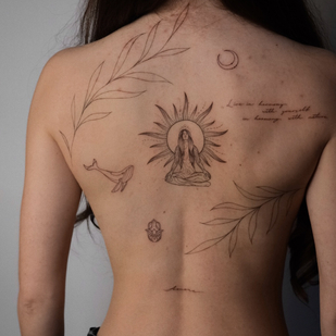 Femenino Negro Fineline tatuaje en Espalda #83170 | Tattoo Artist Ekaterina Maximova