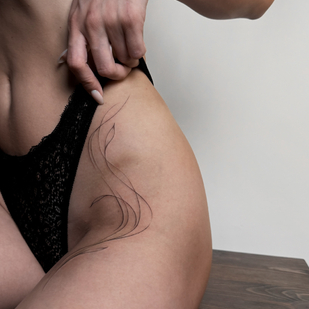 Femenino Negro Abstracto tatuaje en Muslo #83181 | Tattoo Artist Ekaterina Maximova