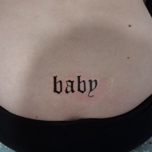 Femenino Negro  tatuaje en Espalda #83495 | Tattoo Artist Ulyana Prohorova