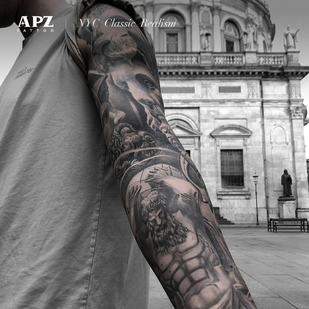 Masculino Negro y Gris Realismo tatuaje en Manga #86010 | Tattoo Artist Apz Tattoo
