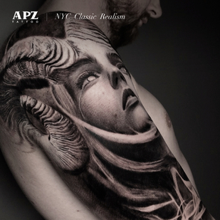 Masculino Negro y Gris Realismo tatuaje en Manga #86016 | Tattoo Artist Apz Tattoo