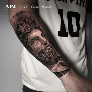 Masculino Negro y Gris Realismo tatuaje en Antebrazo #86031 | Tattoo Artist Apz Tattoo