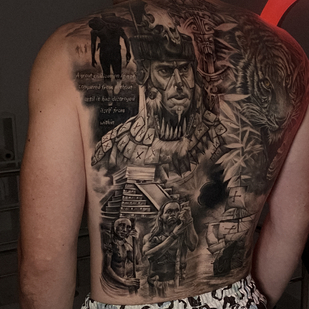 Masculino Negro y Gris Realismo tatuaje en Espalda #85290 | Tattoo Artist Mariia Agafonova