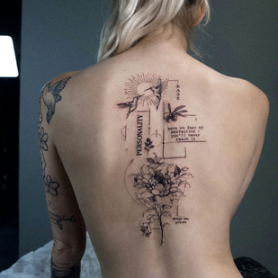 Femenino Negro Gráfico tatuaje en Espalda #85793 | Tattoo Artist Vitalina Bender