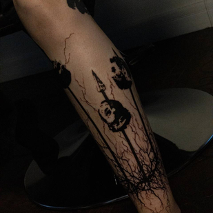 Femenino Negro Gráfico tatuaje en Pierna #87034 | Tattoo Artist Denis Piligrim