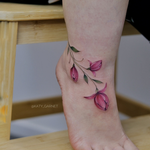 Femenino Color  tatuaje en Pierna #86850 | Tattoo Artist Ekaterina Garnet / Katy Garnet