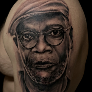 Masculino  Retrato tatuaje en Hombro #85933 | Tattoo Artist Nataliya Guk