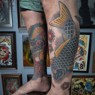 Masculino Color Japonés tatuaje en Espinilla #86161 | Tattoo Artist Roma Dober