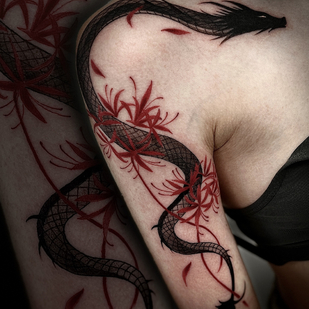 Femenino Color Gráfico tatuaje en Hombro #87877 | Tattoo Artist Sergey Martynov