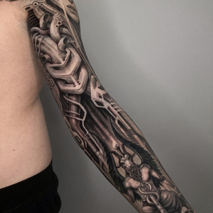 Masculino Negro Biomecánico tatuaje en Manga #87383 | Tattoo Artist Vitaliy Kanaschenkov