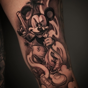 Masculino Negro Chicano tatuaje en Pierna #95145 | Tattoo Artist Spray Gun