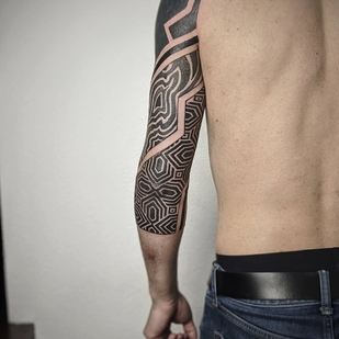 Ornamental tatuaje #91810 | Tattoo Artist Nikita Petrov