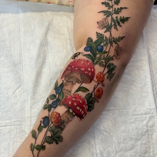 Femenino Color Realismo tatuaje #99772 | Tattoo Artist Polina Red Head