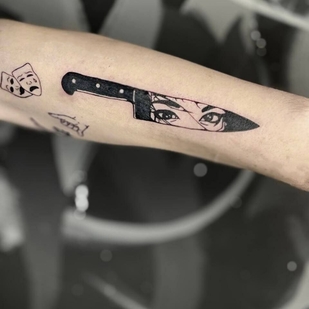 Femenino Negro Anime tatuaje #93179 | Tattoo Artist GRAN