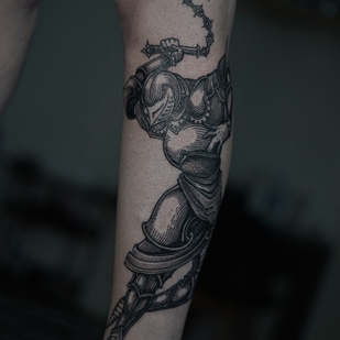 Masculino Negro Grabado tatuaje en Espinilla #93702 | Tattoo Artist Aleksey Gurbatov