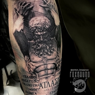Masculino Negro Realismo tatuaje en Antebrazo #93948 | Tattoo Artist Anton Krasnov