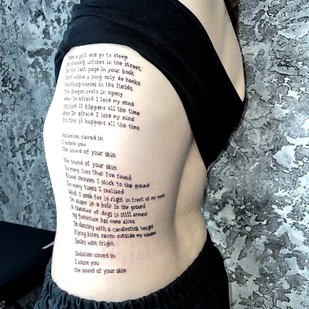 Femenino Negro Gráfico tatuaje en Espalda #94451 | Tattoo Artist nunichego shtyrikova