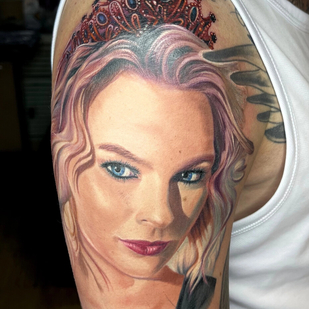 Masculino Color Retrato tatuaje en Hombro #97749 | Tattoo Artist Roman Krylov