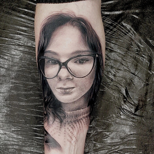 Masculino Negro y Gris Retrato tatuaje #97864 | Tattoo Artist Roman Krylov