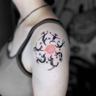 Femenino   tatuaje en Hombro #99326 | Tattoo Artist Elena Voya