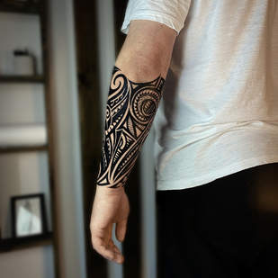 Masculino Negro Polinesio tatuaje #99750 | Tattoo Artist Artem Arion