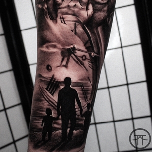 Negro y Gris Realismo tatuaje #101087 | Tattoo Artist Pavel Kostyuk