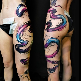 Color Abstracto tatuaje en Estómago #101483 | Tattoo Artist Egor Hludnev