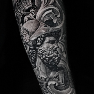 Masculino Negro y Gris Realismo tatuaje en Antebrazo #102643 | Tattoo Artist Anastasia Kiseleva