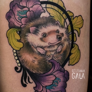 Femenino  Neo-tradicional tatuaje en Muslo #103290 | Tattoo Artist Stefania Gala