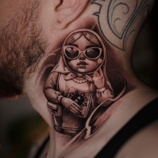 Negro  tatuaje en Cuello #94937 | Tattoo Artist Kirill Matusevich