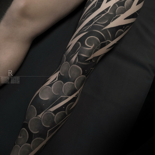 Masculino Negro y Gris Japonés tatuaje en Pierna #96583 | Tattoo Artist ROMAN MIGURA