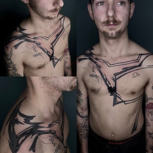 Masculino Negro Abstracto tatuaje en Pecho #99383 | Tattoo Artist Mary Nepostaeva